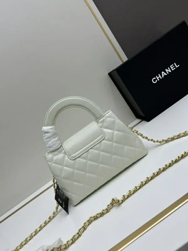 chanel aaa qualite sac a main  pour femme s_121070b2